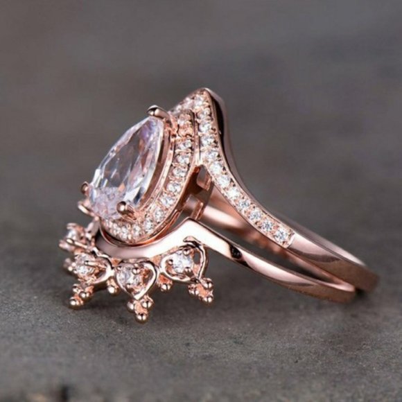 18K ROSE GOLD DESIGN TEARDROP RING SET - Picture 3 of 7